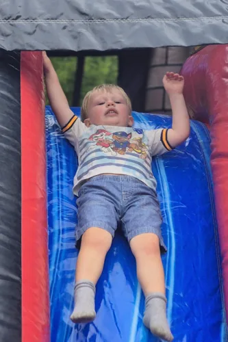 Safety picnic introduces Valley first responders, residents